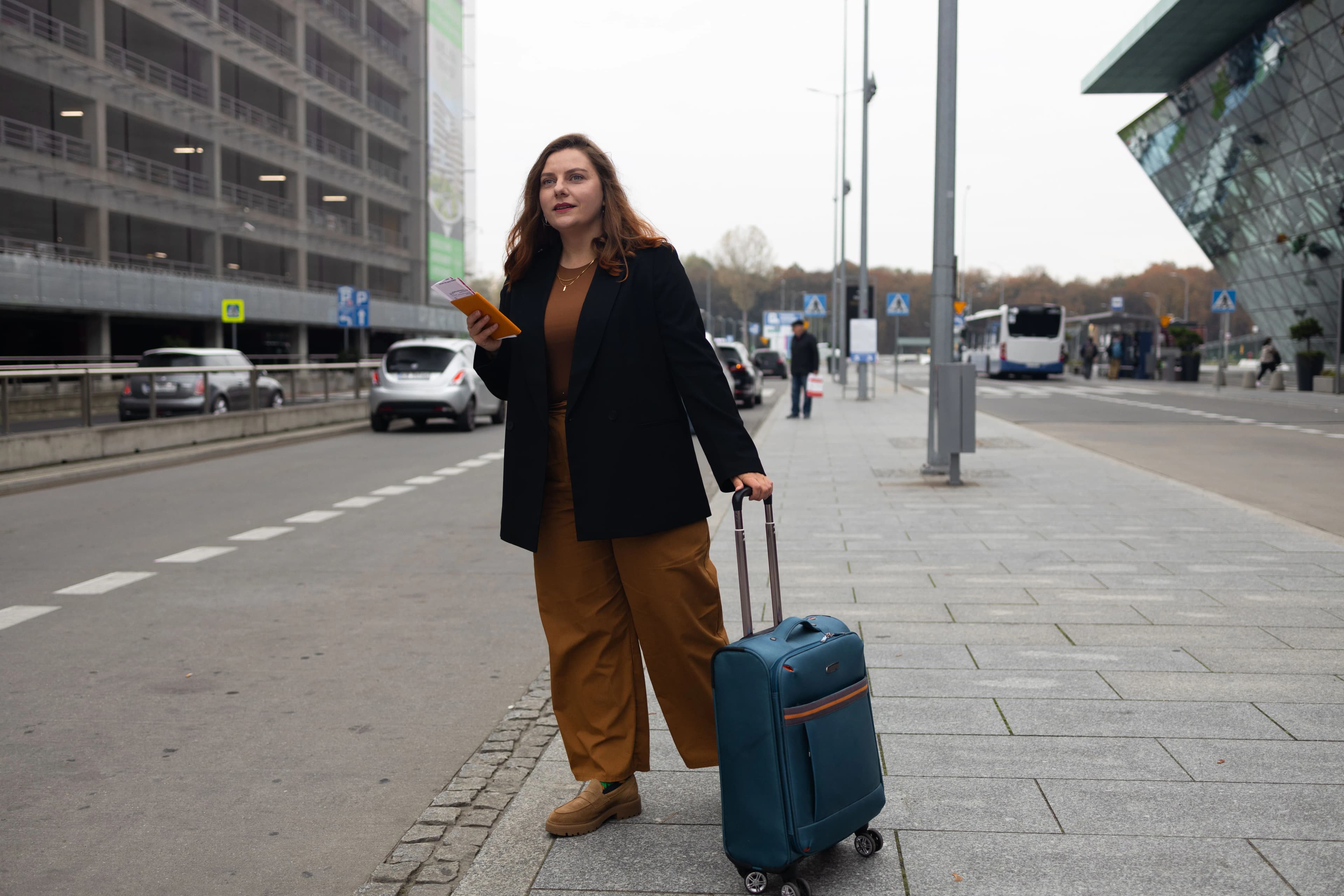 Puncutal Service Vienna Airport Taxi Cab 